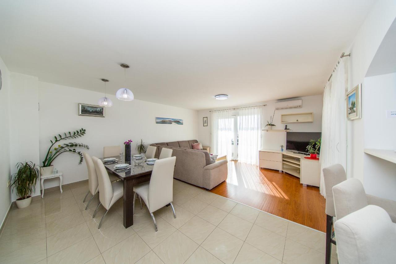 Apartment Luni Lokva Rogoznica Kültér fotó